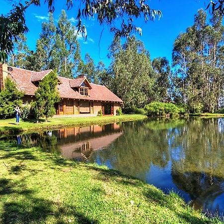 Palumbo Glamping & Villas กายัมเบ ภายนอก รูปภาพ
