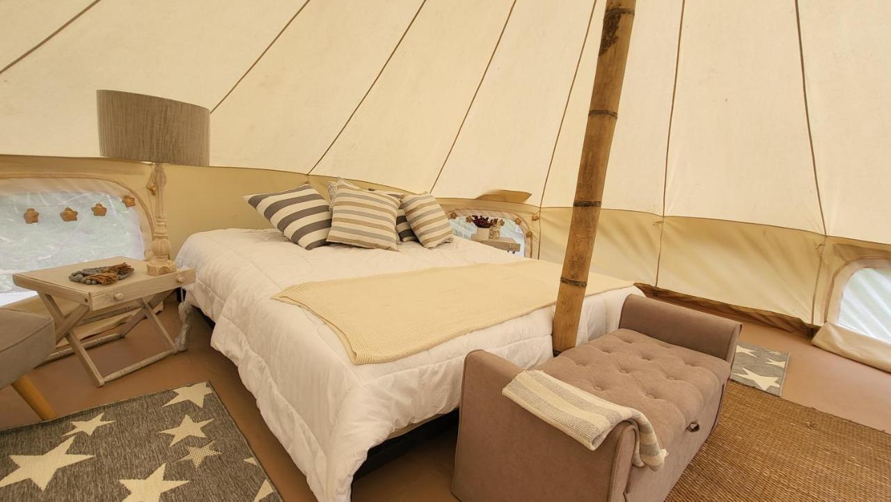 Palumbo Glamping & Villas กายัมเบ ภายนอก รูปภาพ