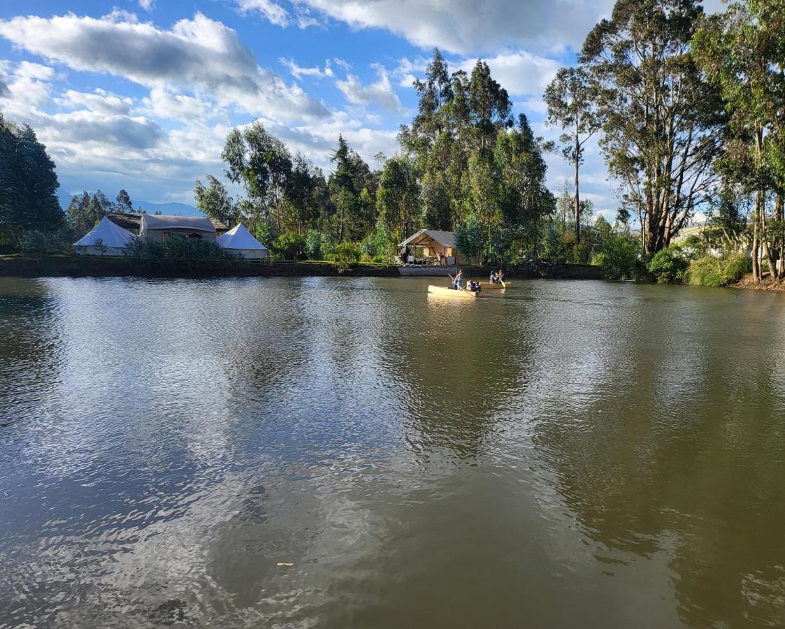 Palumbo Glamping & Villas กายัมเบ ภายนอก รูปภาพ