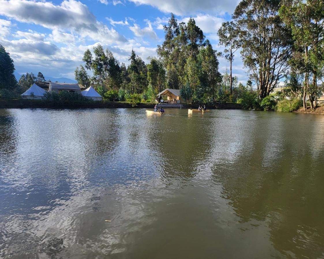 Palumbo Glamping & Villas กายัมเบ ภายนอก รูปภาพ