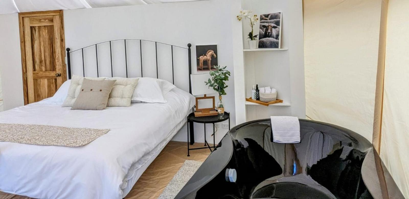 Palumbo Glamping & Villas กายัมเบ ภายนอก รูปภาพ